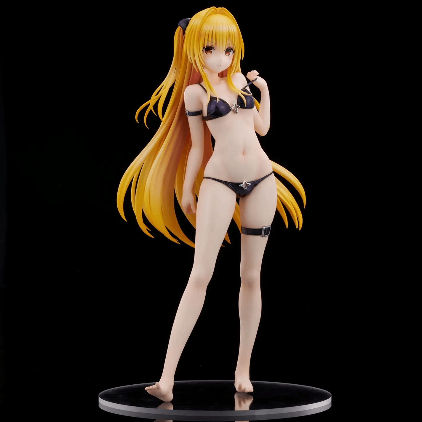 To LOVE-Ru Darkness Swimsuit Series “Golden Darkness” 1/4 Scale Figure