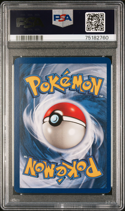 PSA 8 MOLTRES-HOLO 1ST EDITION
