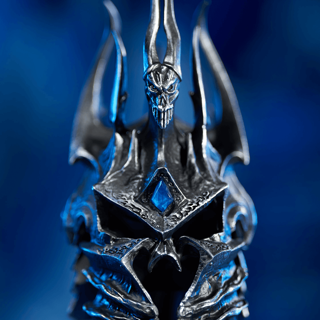 World of Warcraft® Helm of Domination Collector’s Edition Replica
