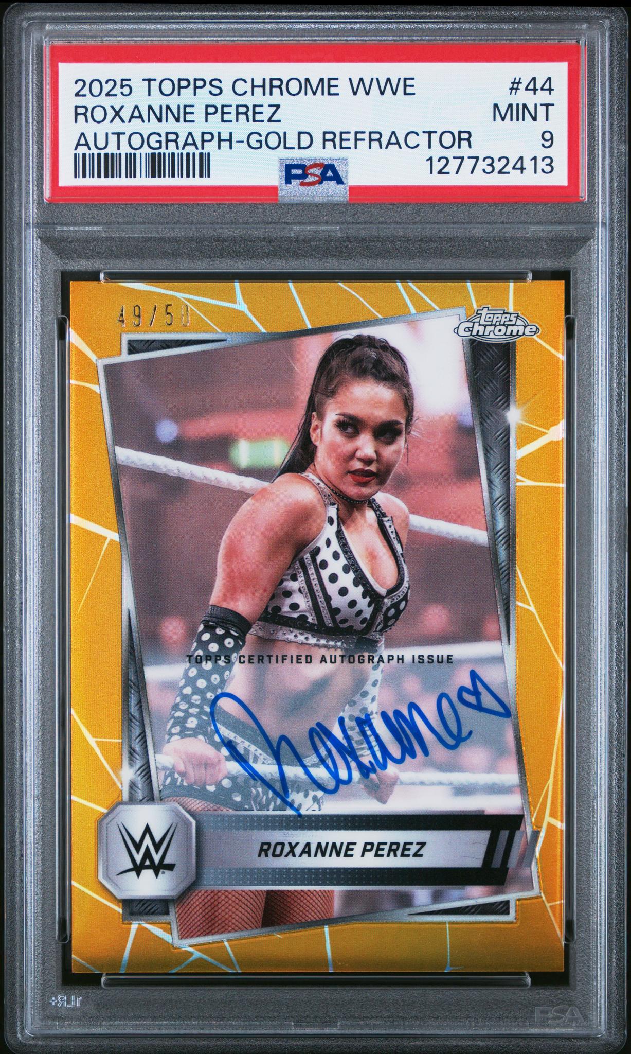 2025 Topps Chrome WWE Autograph-Gold Refractor Roxanne Perez #44 /50 PSA 9