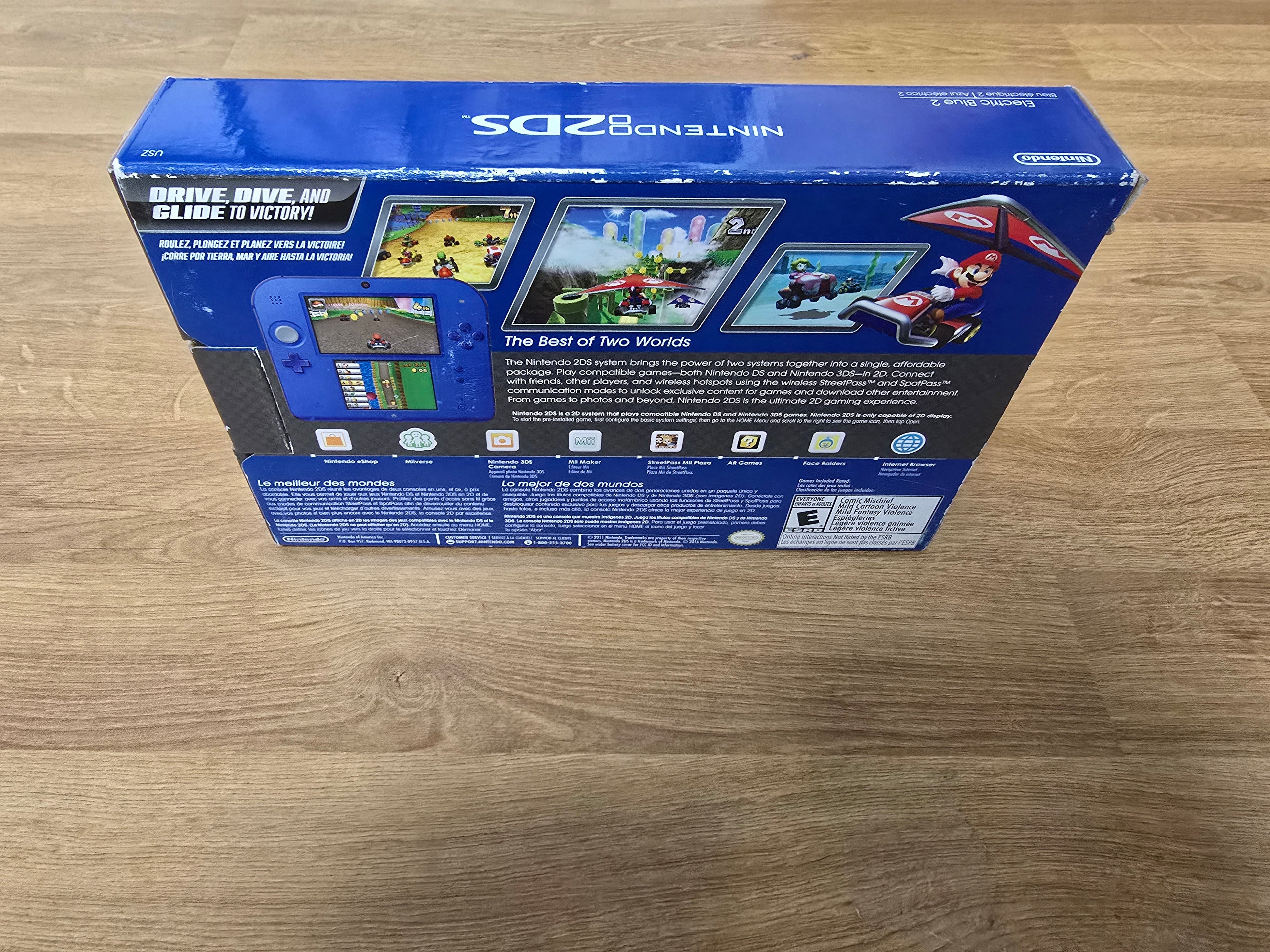 (Factory Sealed) Nintendo 2DS Electric Blue 2 Handheld Console [Mario Kart 7 Pre-Installed]