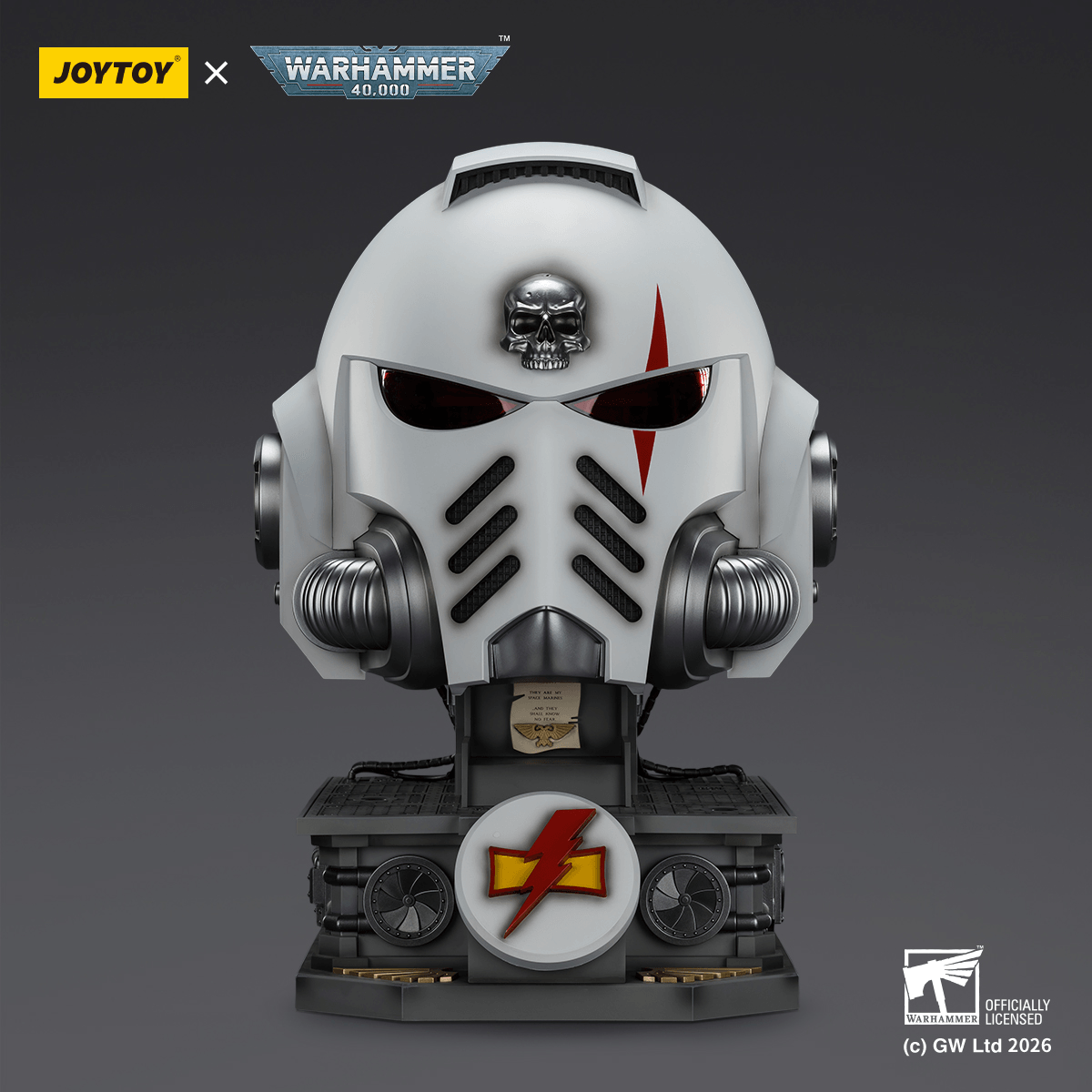 White Scars MkX Helmet&amp; Display Stand
