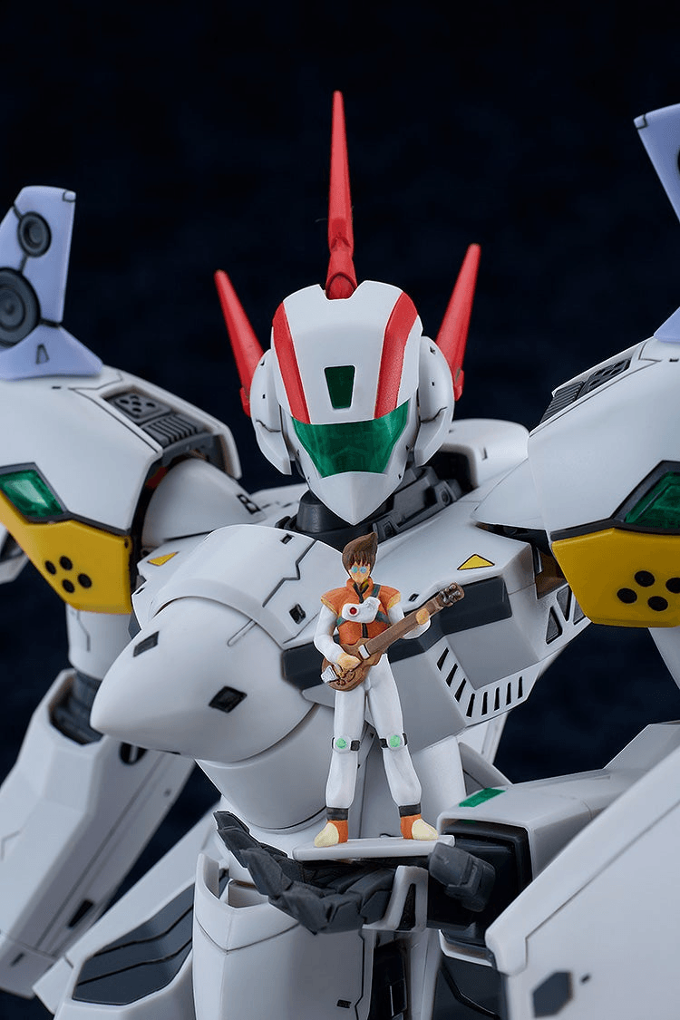 PLAMAX 1/72 VF-19P Excalibur (Planet Zola Patrol Corps)