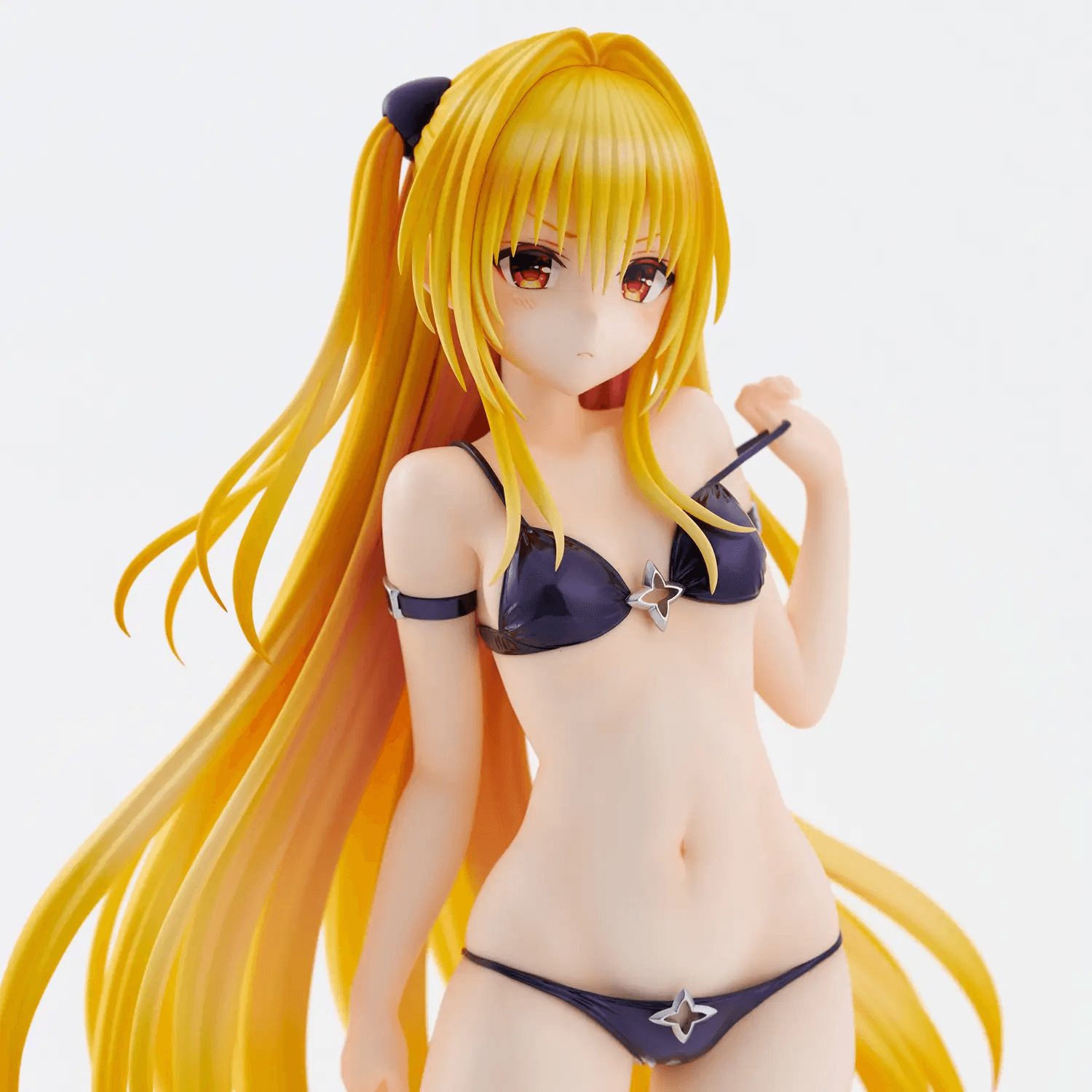 To LOVE-Ru Darkness Swimsuit Series “Golden Darkness” 1/4 Scale Figure