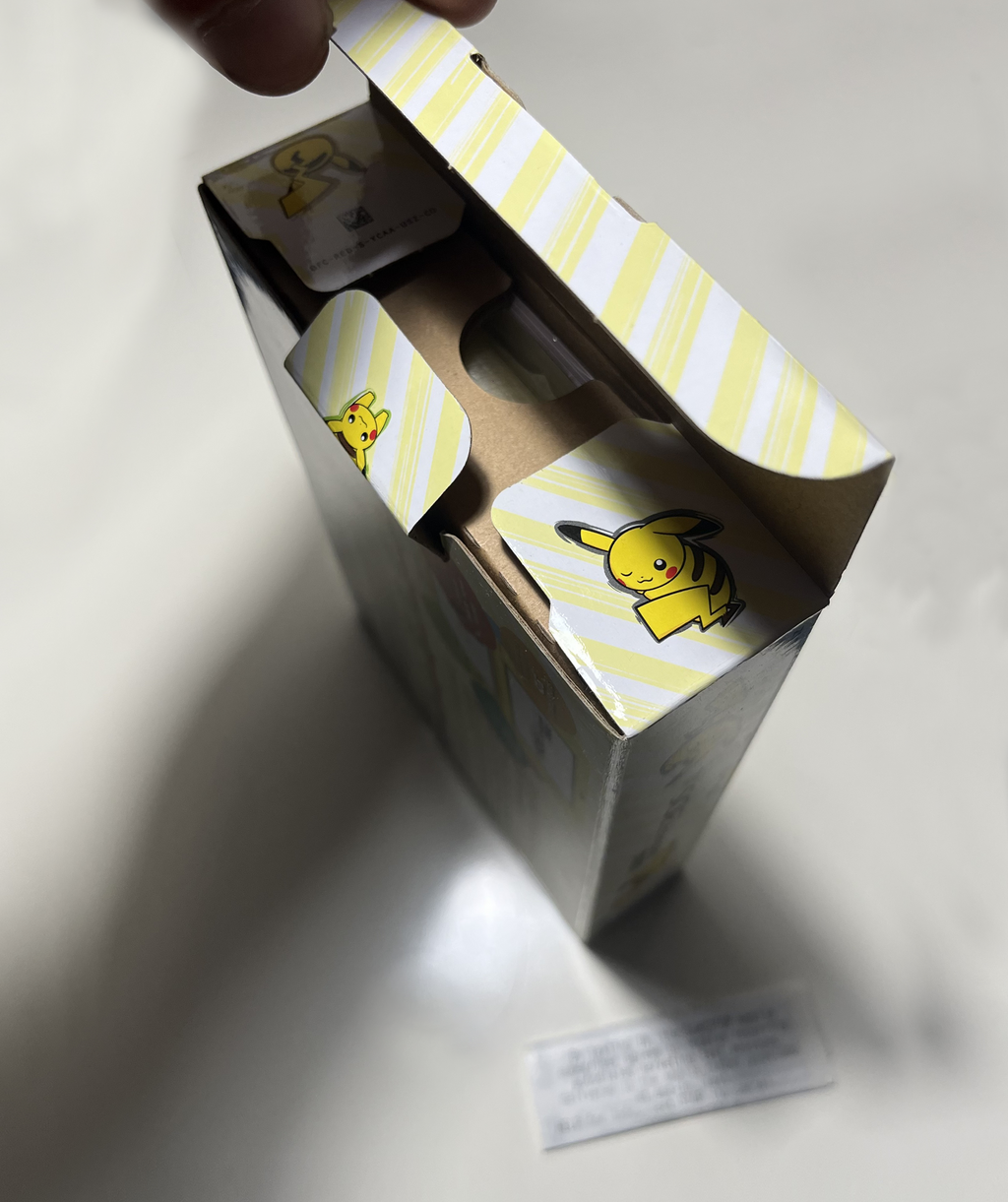Nintendo 3DS XL - Pikachu Yellow Edition [2016] (NEW IN BOX w/ RECEIPT)