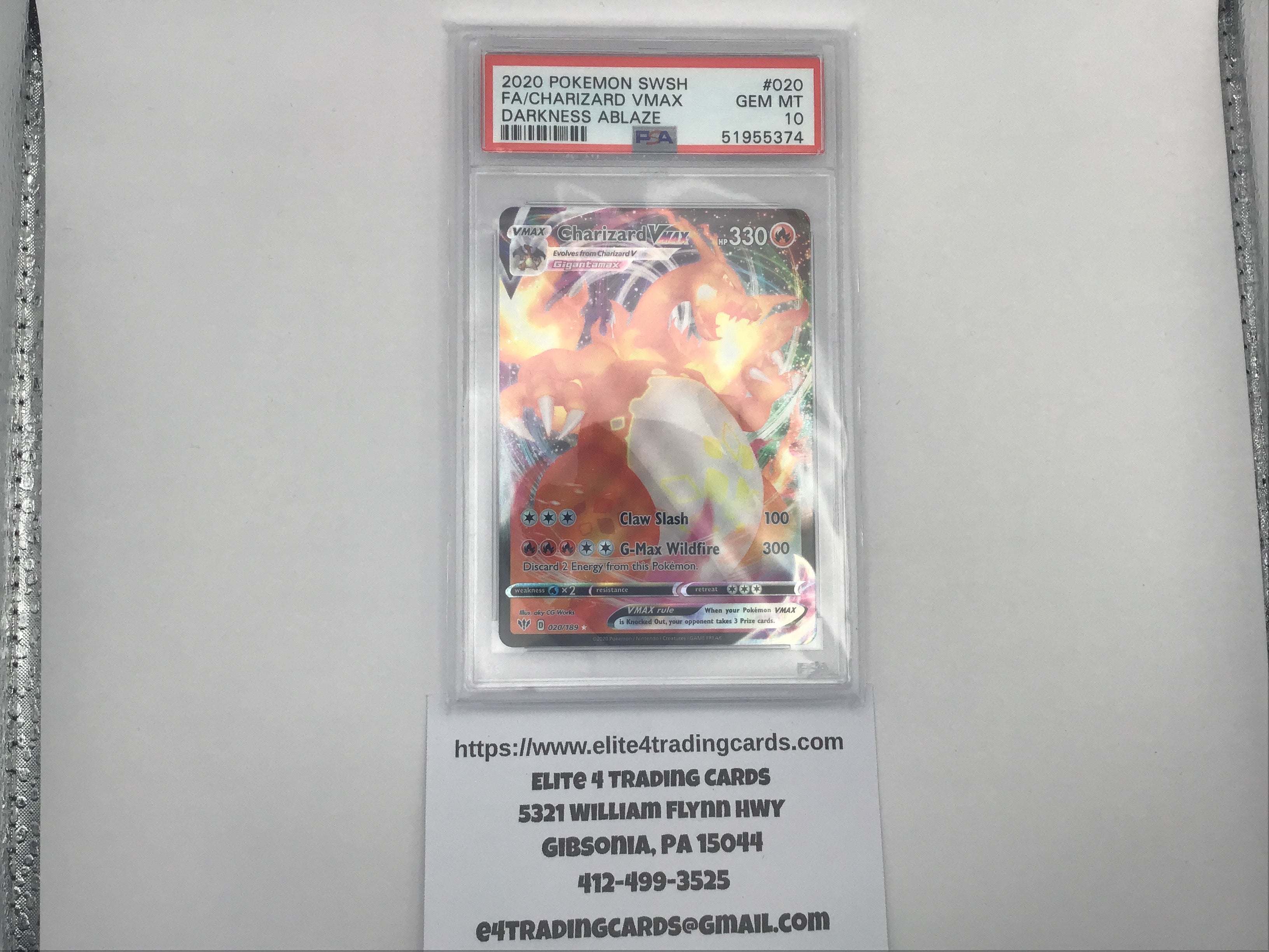 Charizard VMAX #20 Pokemon Darkness Ablaze (PSA 10)