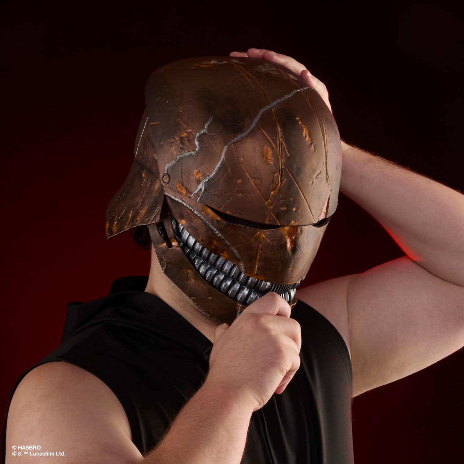 Star Wars: The Black Series - The Stranger Premium Electronic Helmet