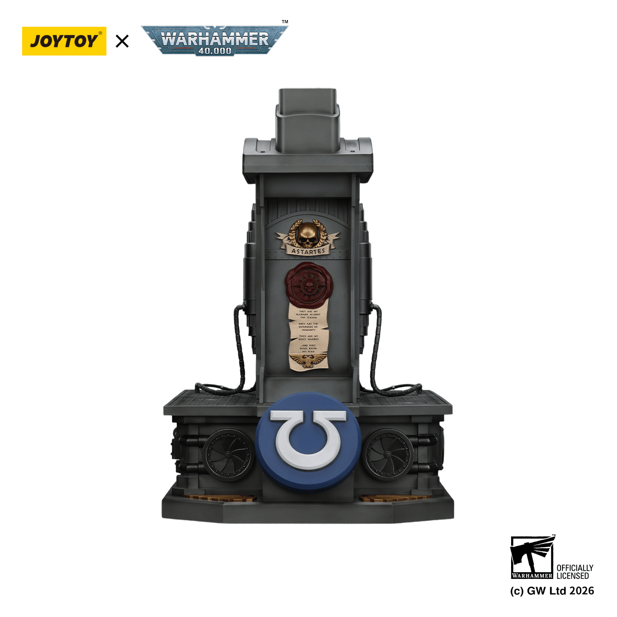 Ultramarines Captain MkX Helmet &amp; Display Stand