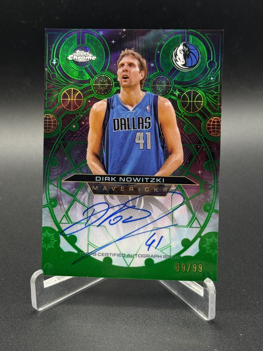 2025-26 Topps Chrome #CH-DN Dirk Nowitzki Chromographs Green Refractor Auto /99