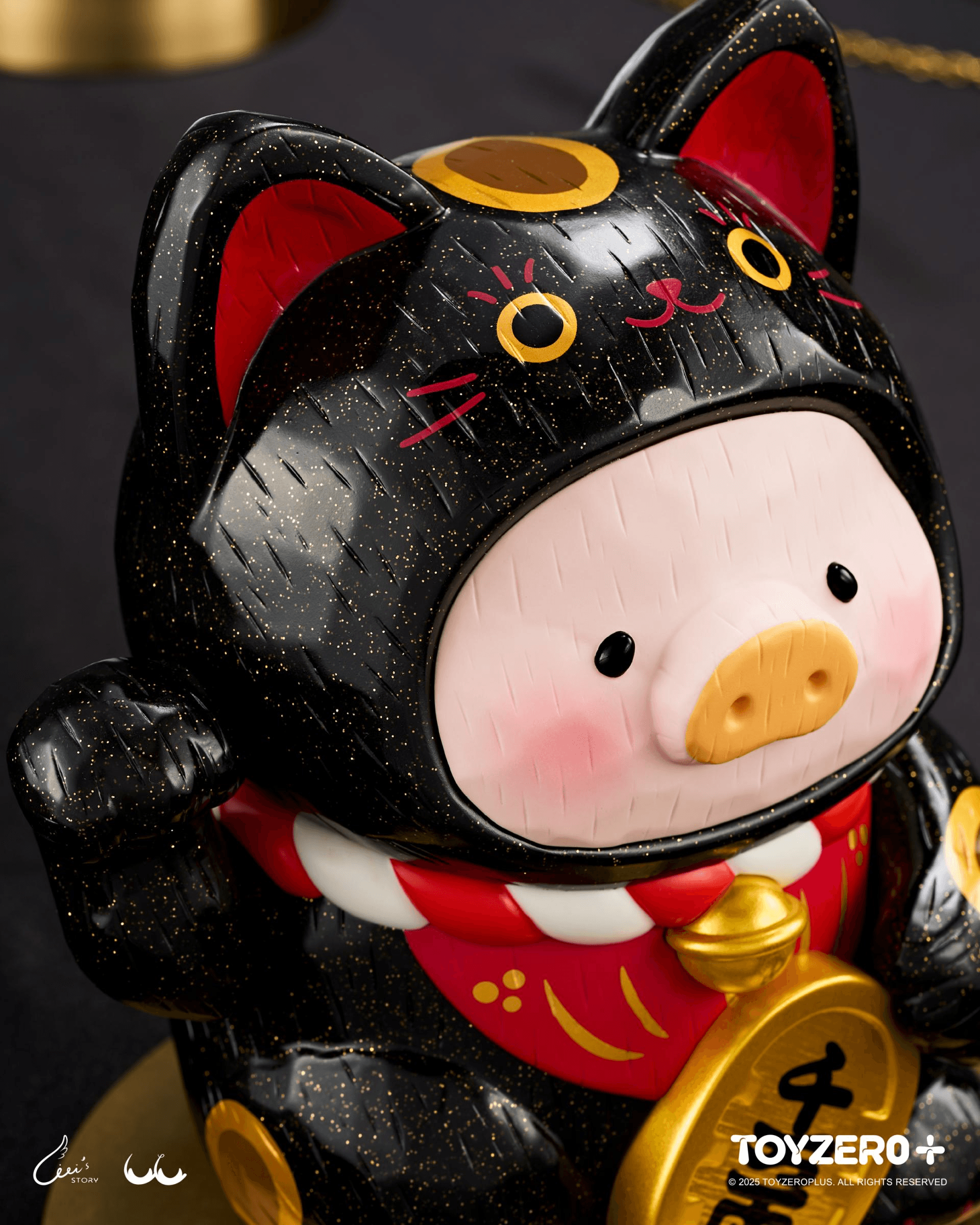 LuLu the Piggy - 18cm Wood-Carving Maneki Lu (Black Cat)