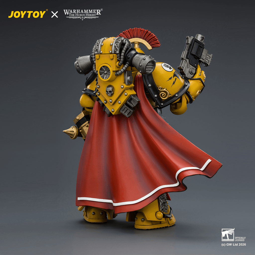 Imperial Fists Legion Praetor in Mk III Armour with Power Sword and Bolt Pistol
