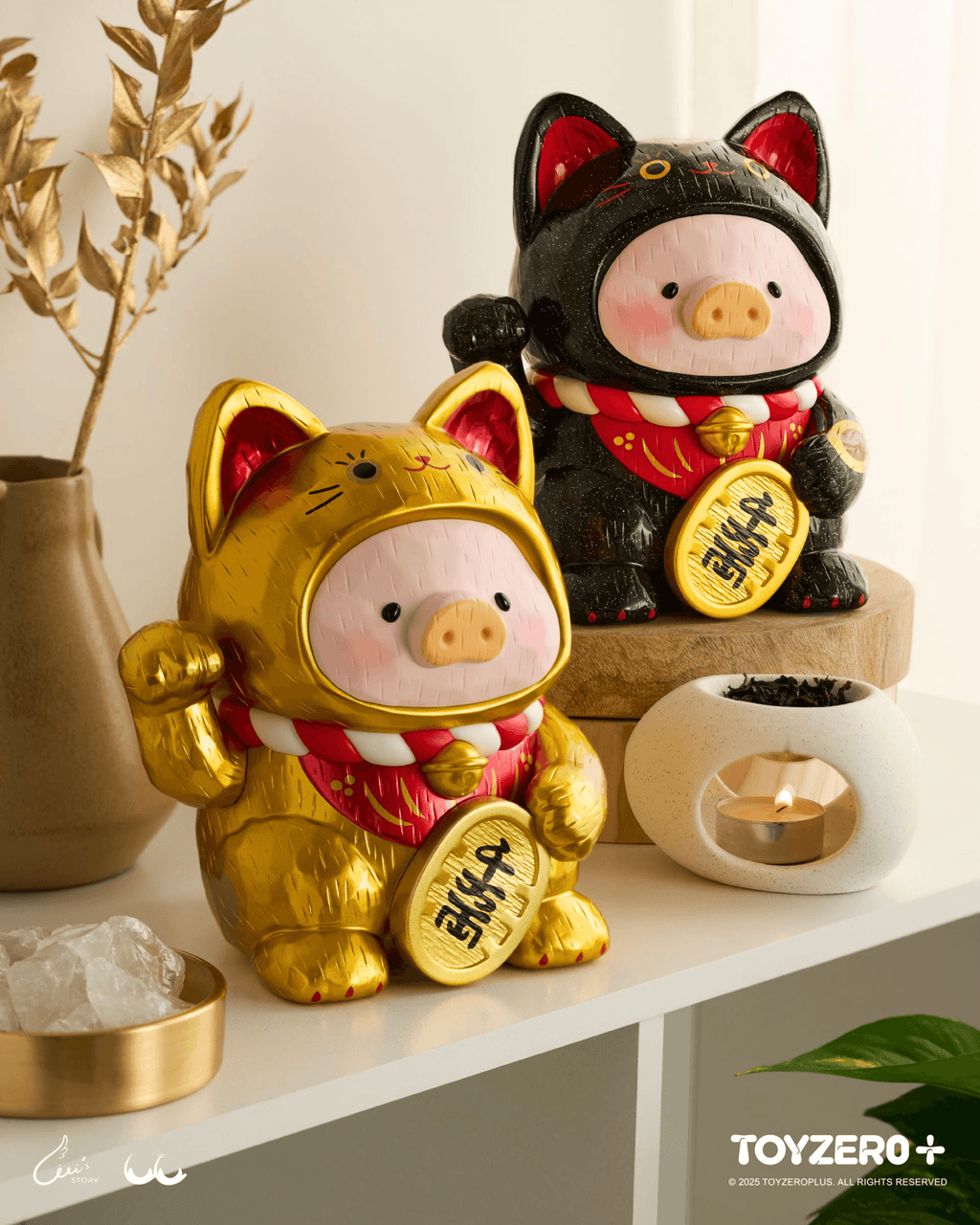 LuLu the Piggy - 18cm Wood-Carving Maneki Lu (Golden Cat)