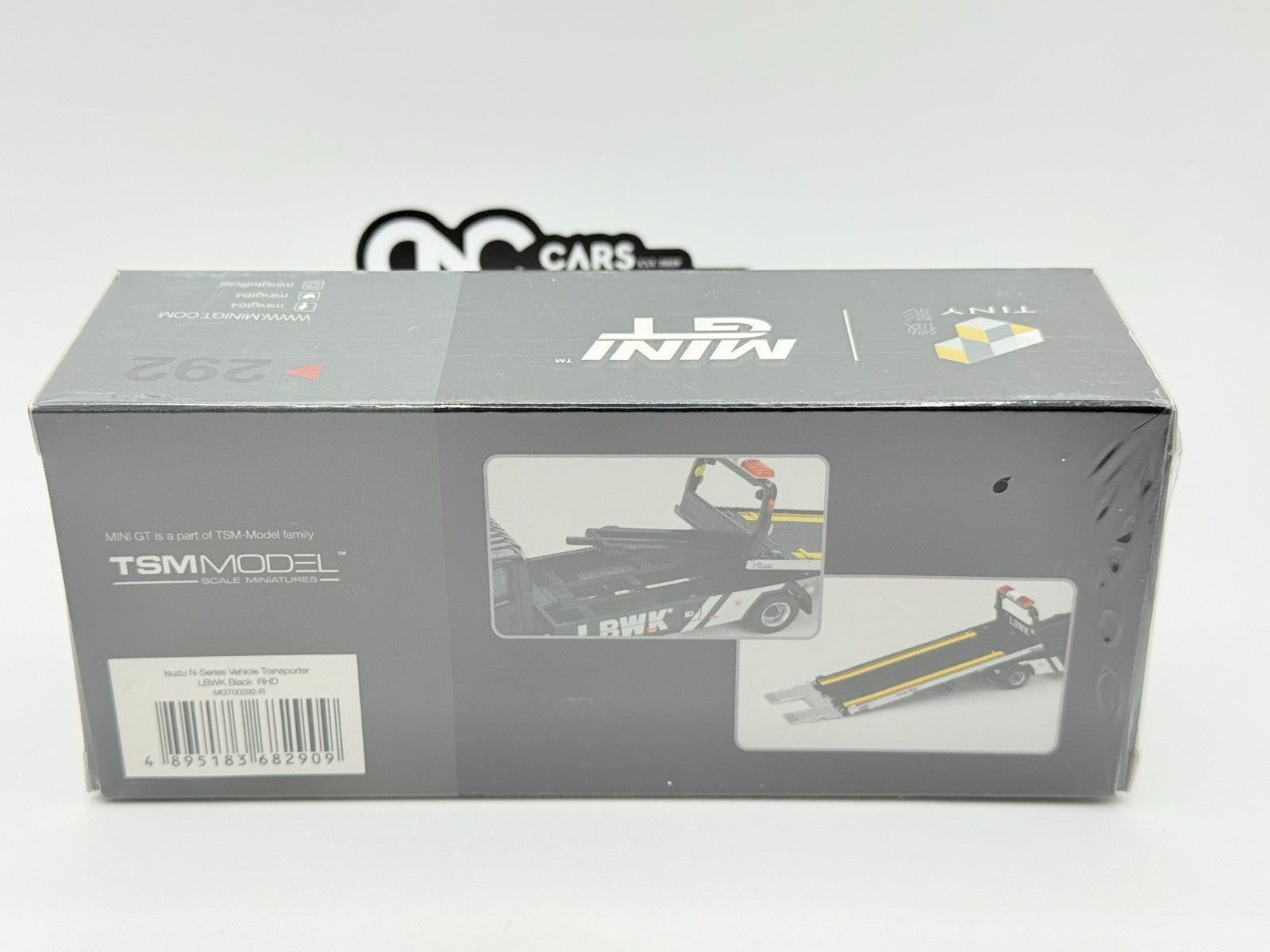 Mini GT #292 Isuzu N-Series Vehicles Flatbed Car Transport LBWK Black 1:64