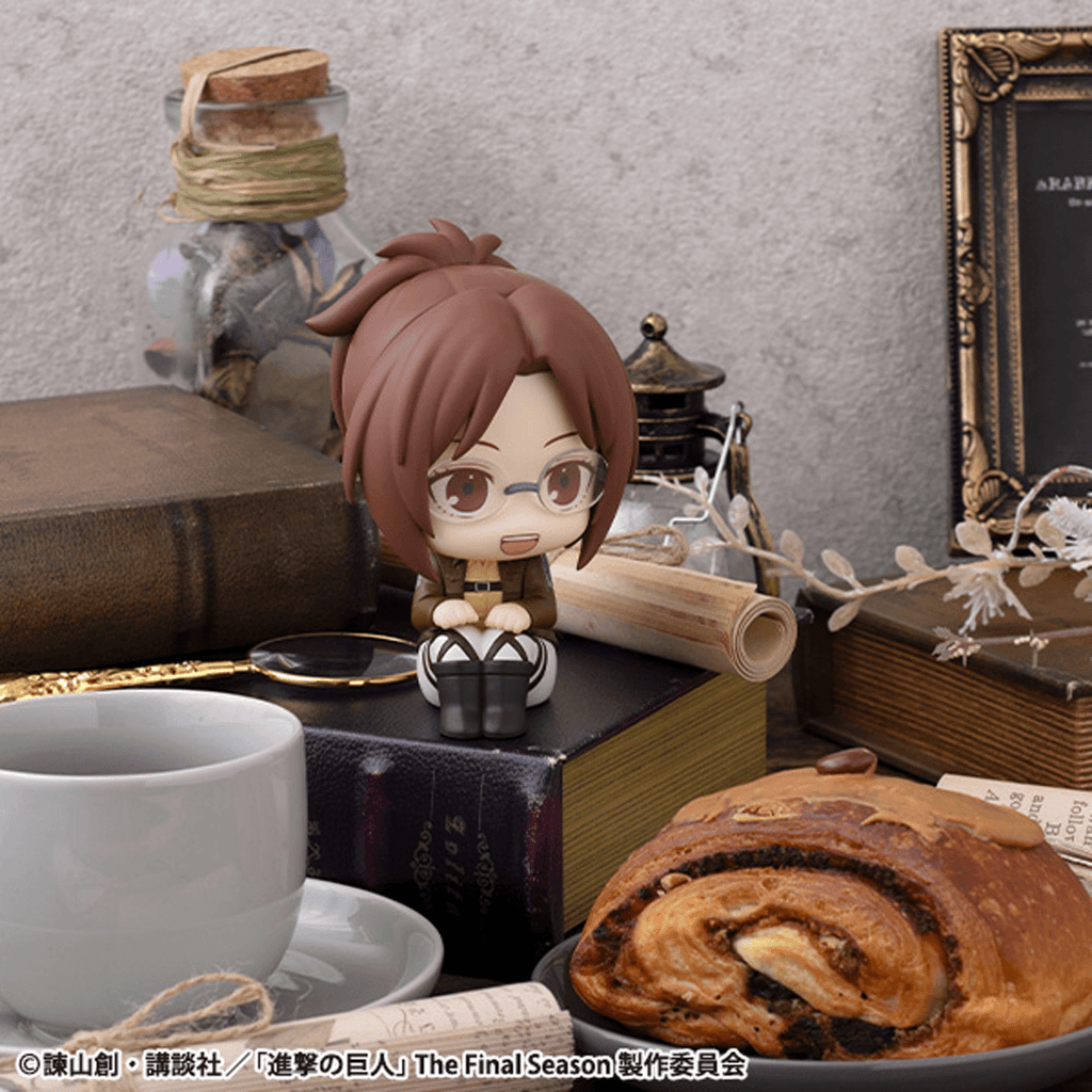 Lookup Attack on Titan Hange Zoe &amp; Erwin Smith set【with gift】