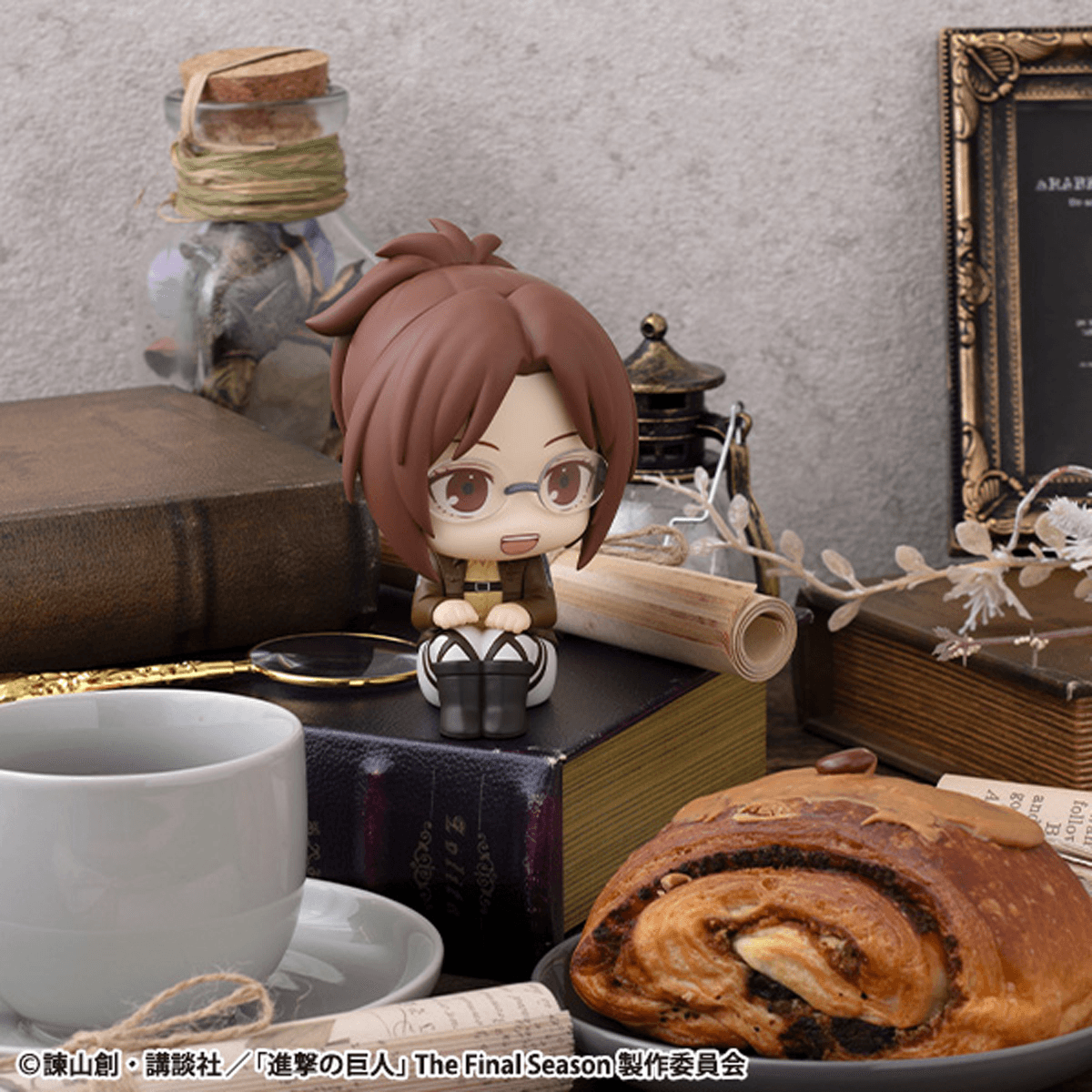 Lookup Attack on Titan Hange Zoe &amp; Erwin Smith set【with gift】