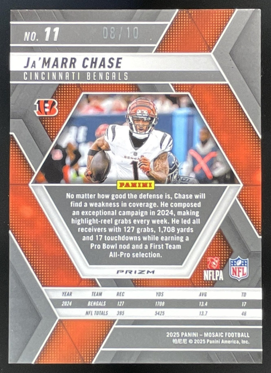 2025 Panini Mosaic Green Fluorescent Prizm #11 Ja'Marr Chase /10
