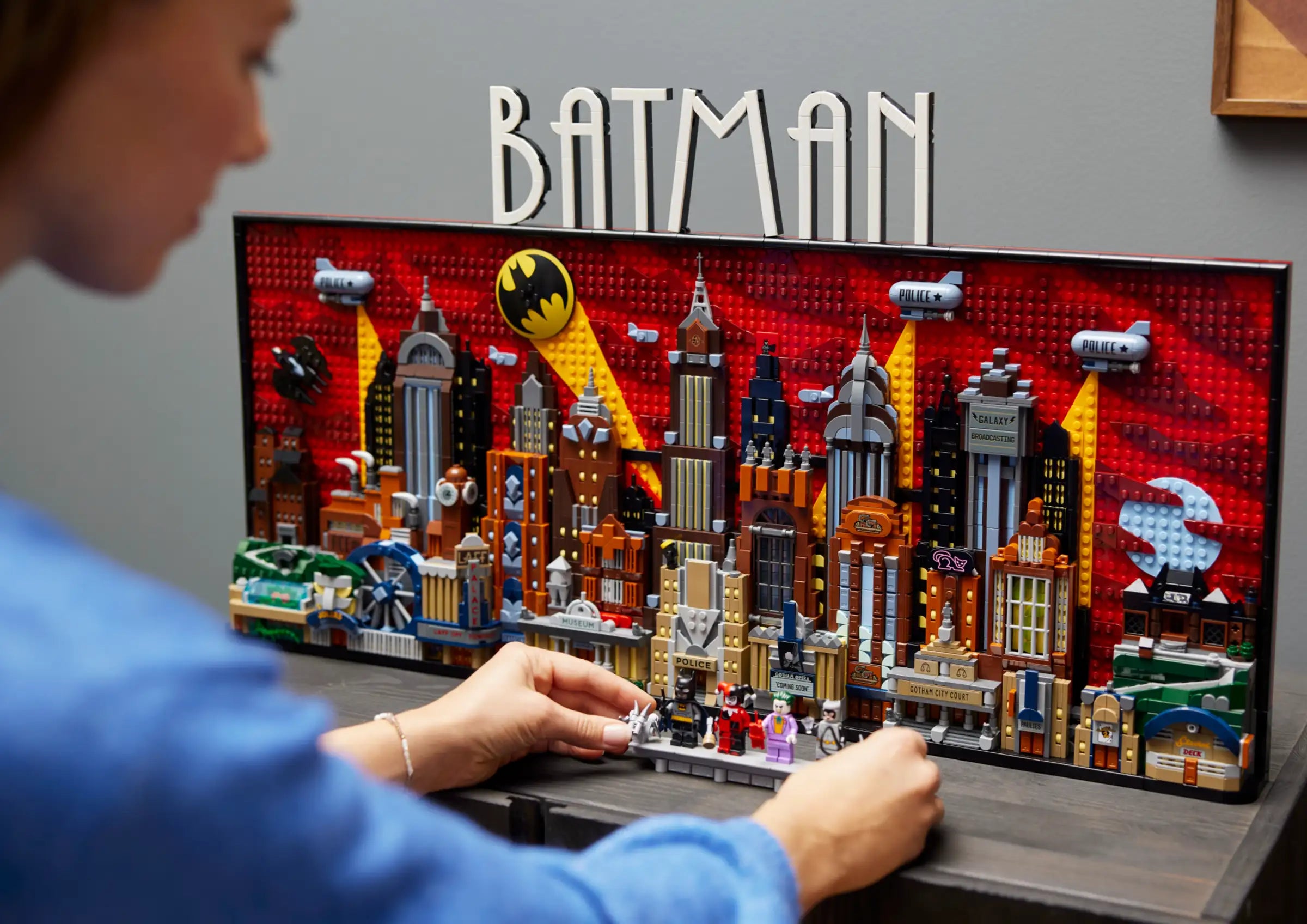 LEGO Batman - Batman: The Animated Series Gotham City™ #76271 (READY TO SHIP)
