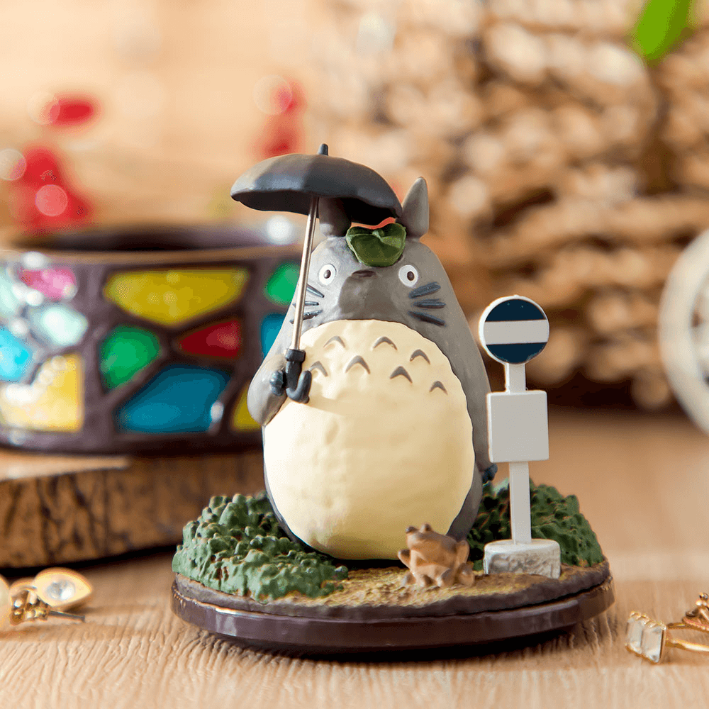 Totoro and the Bus Stop Accessory box "My Neighbor Totoro" (Box/6)