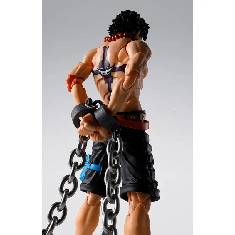 S.H.Figuarts PORTGAS.D.ACE -MARINEFORD- (P-Bandai Exclusive)