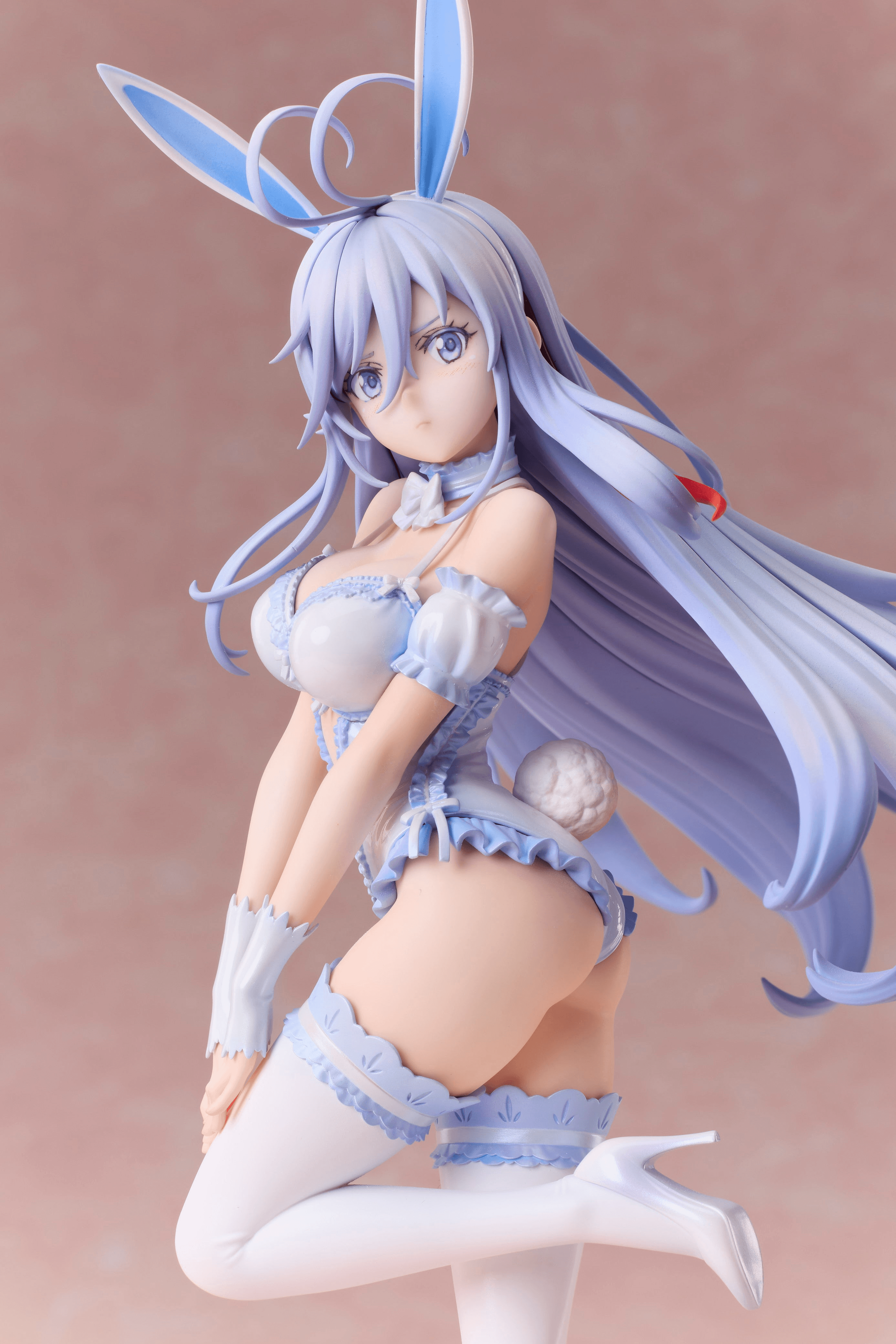 Lena Bunny Ver. 1/7 Scale Figure