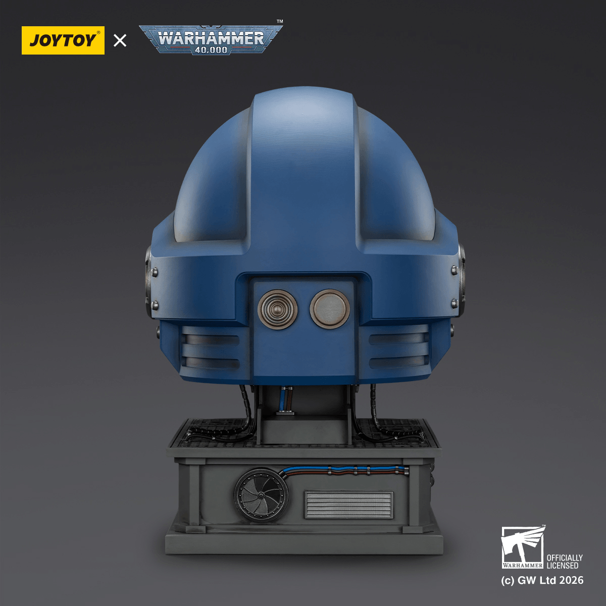 Ultramarines Captain MkX Helmet &amp; Display Stand