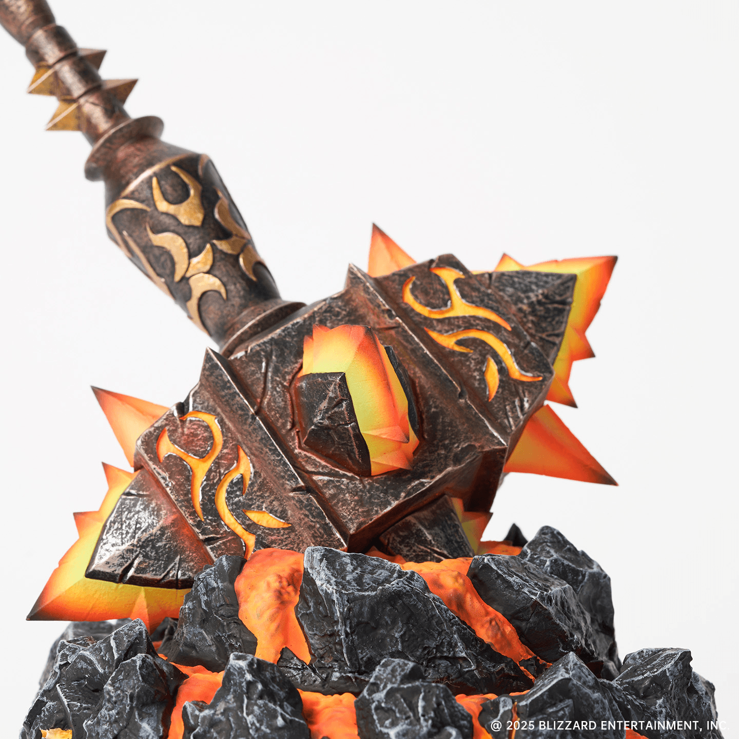 World of Warcraft® Sulfuras, Hand of Ragnaros Collector's Edition Replica