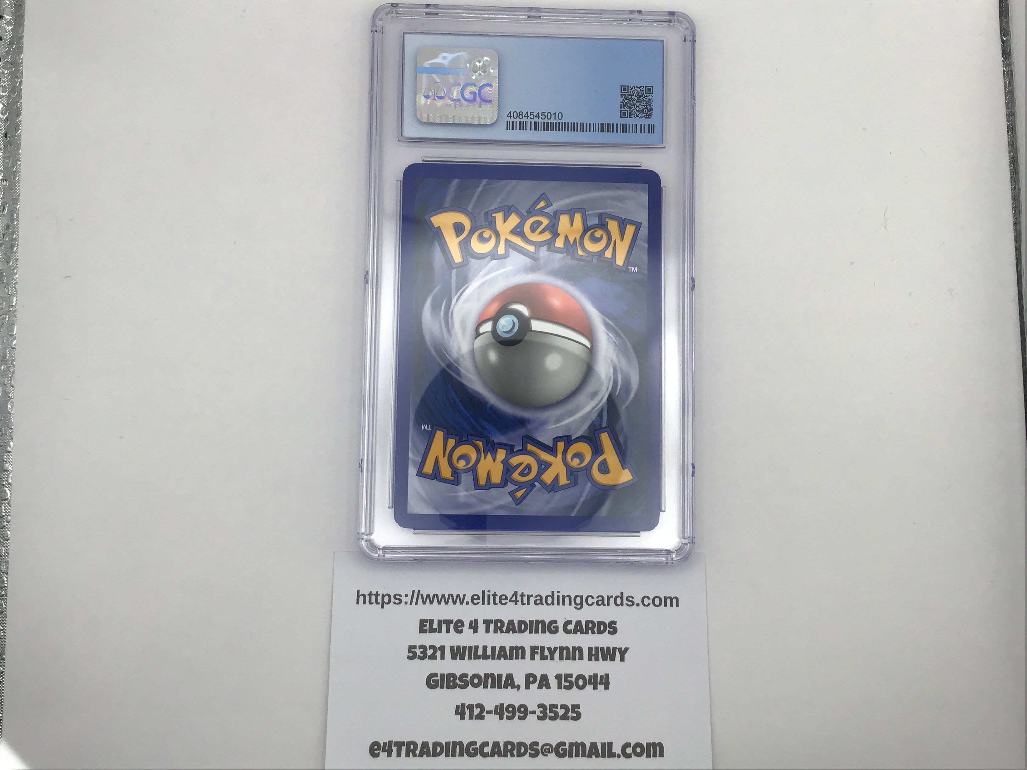 Machoke [Reverse Holo] #51 Pokemon Legendary Collection (CGC 9)