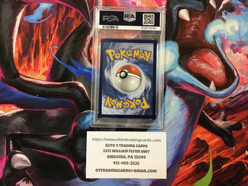Mew VMAX #114 Pokemon Fusion Strike (PSA 10)