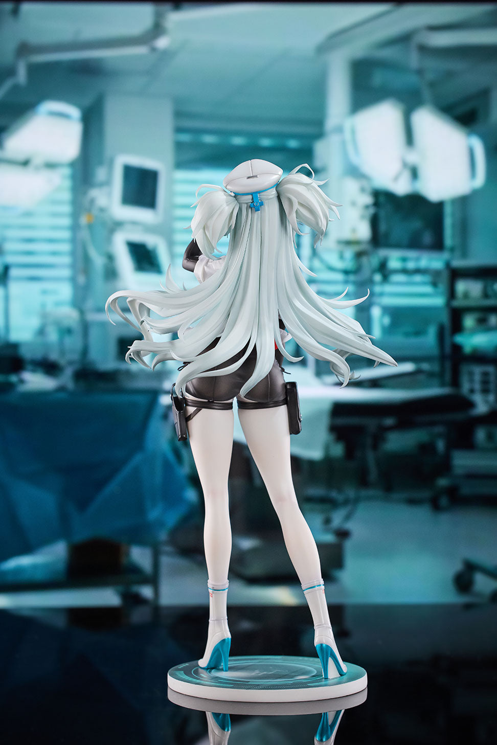 VKEND Girls' Frontline 2 Exilium Florence Enchanting White Feather 1/6 Figure