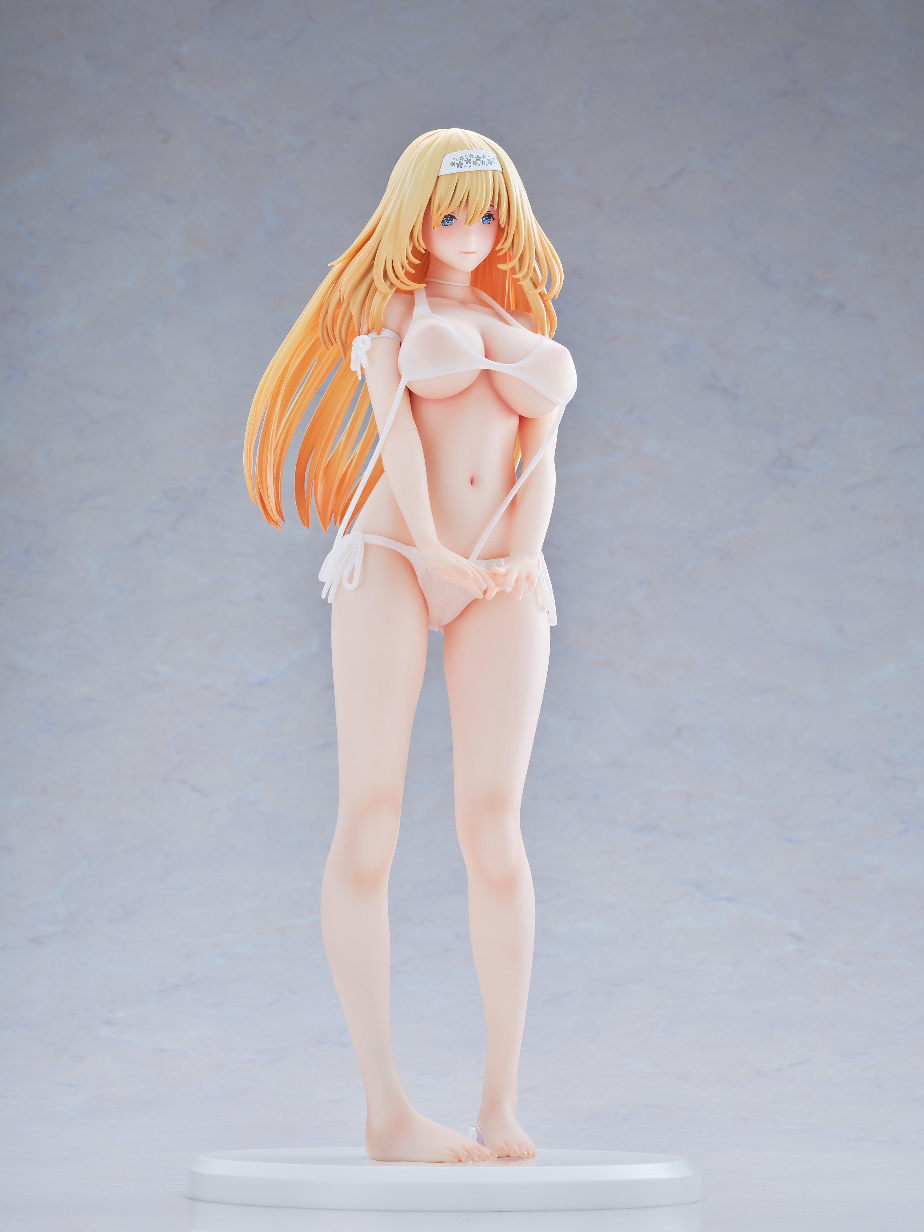 Toshi Tsutakaze Original Tomoe Sakura Swimsuit Blonde Wholesome Ver. 1/5 Figure