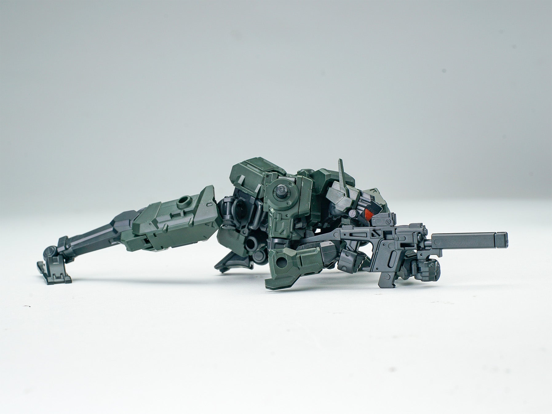 SHEIK MAINLAND 3 min project Series FENRIR Green 1/18 Model Kit JAPAN OFFICIAL