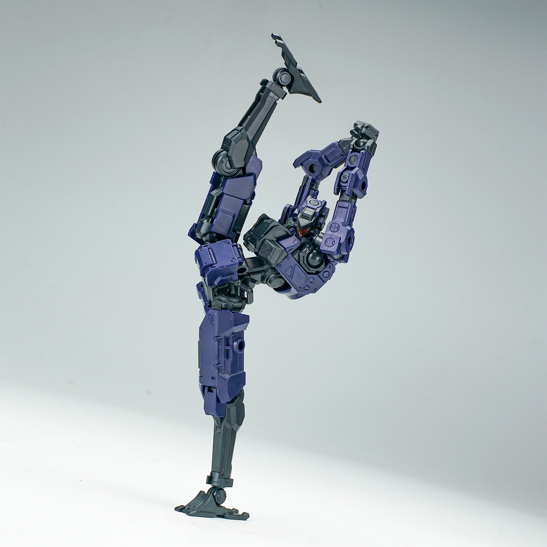 SHEIK MAINLAND 3 min project Series FENRIR Blue 1/18 Model Kit JAPAN OFFICIAL