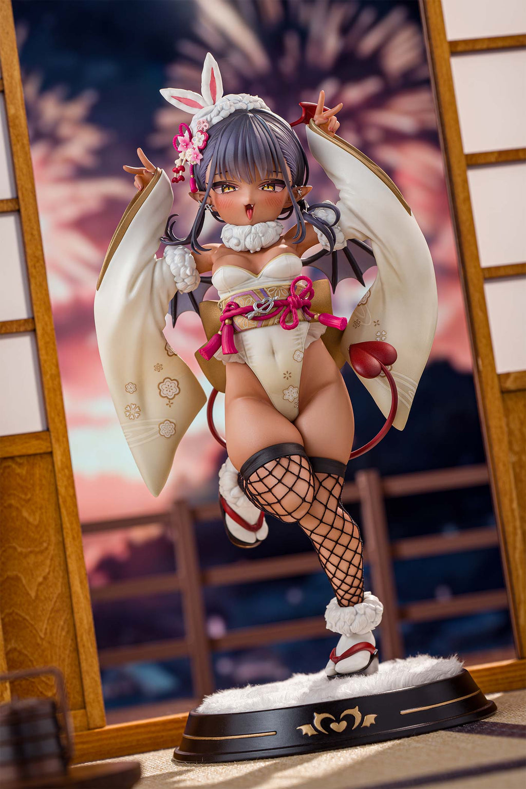 Tanned Succubus Chan Haregi Bunny Ver. Illustrated by Toranto Deluxe 1/6 Figure