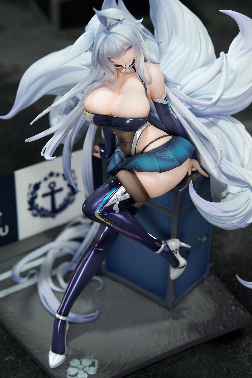 APEX Azur Lane Shinano Moonlit Chrome Ver. 1/7 Figure JAPAN OFFICIAL
