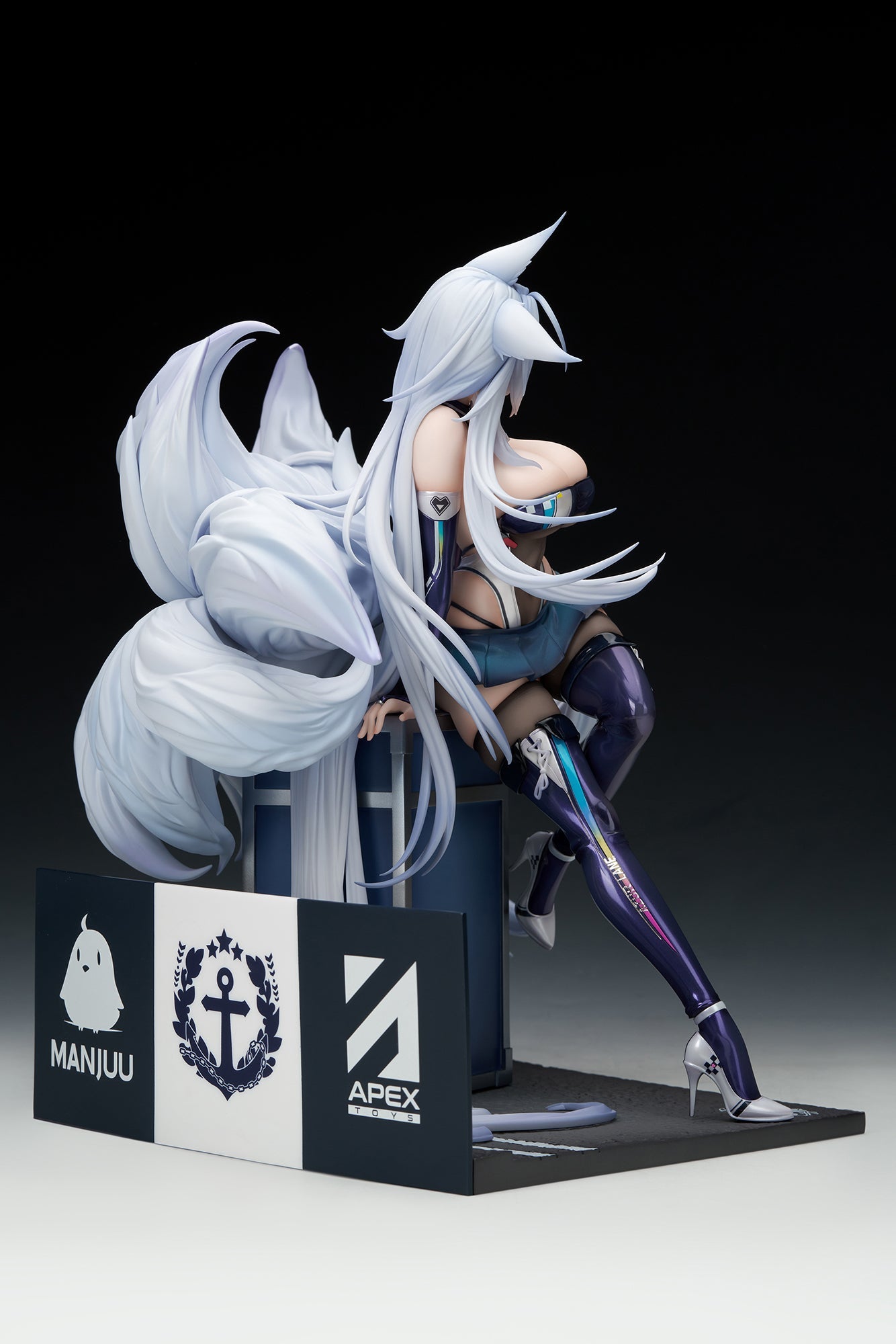APEX Azur Lane Shinano Moonlit Chrome Ver. 1/7 Figure JAPAN OFFICIAL