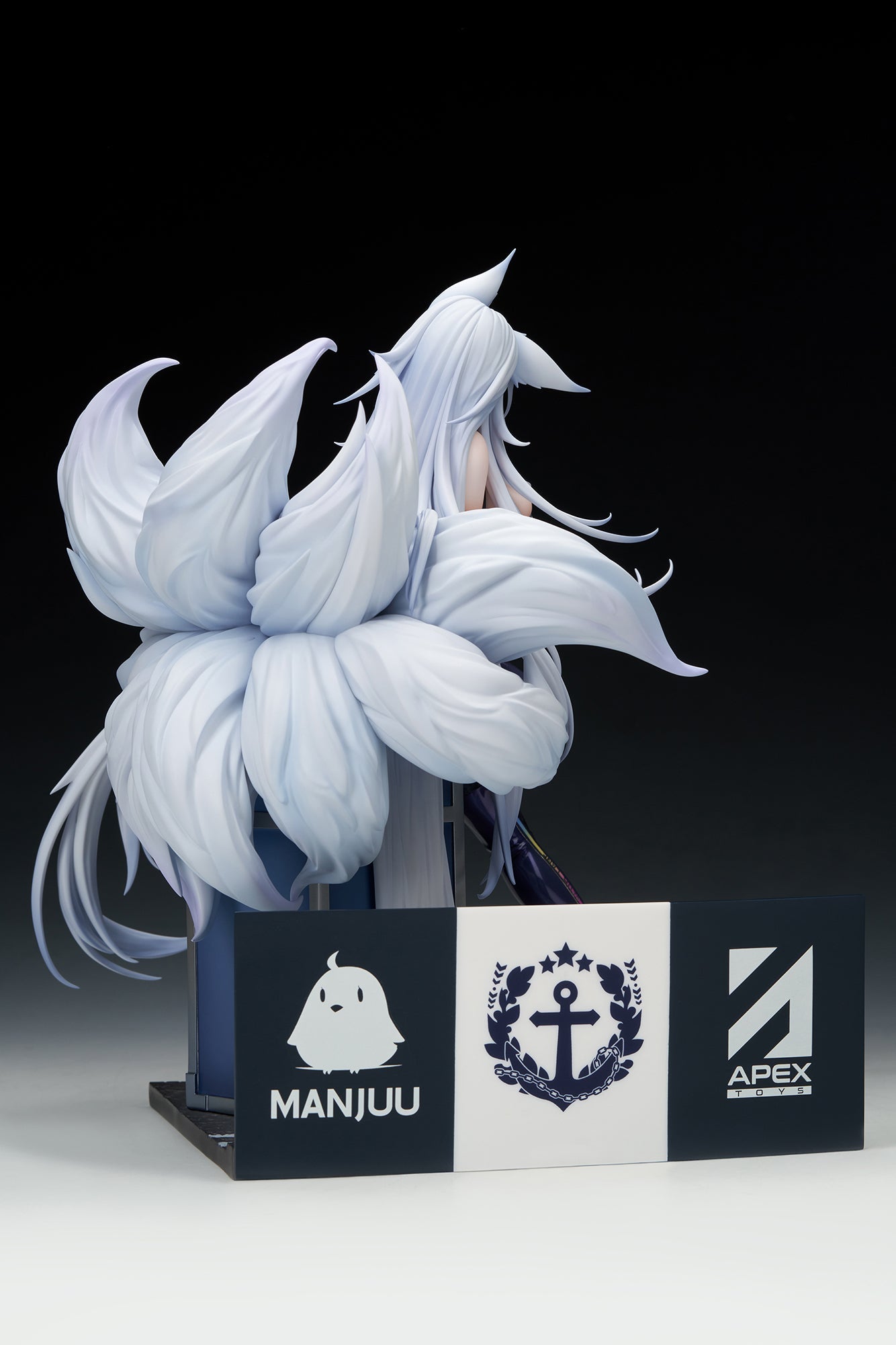 APEX Azur Lane Shinano Moonlit Chrome Ver. 1/7 Figure JAPAN OFFICIAL