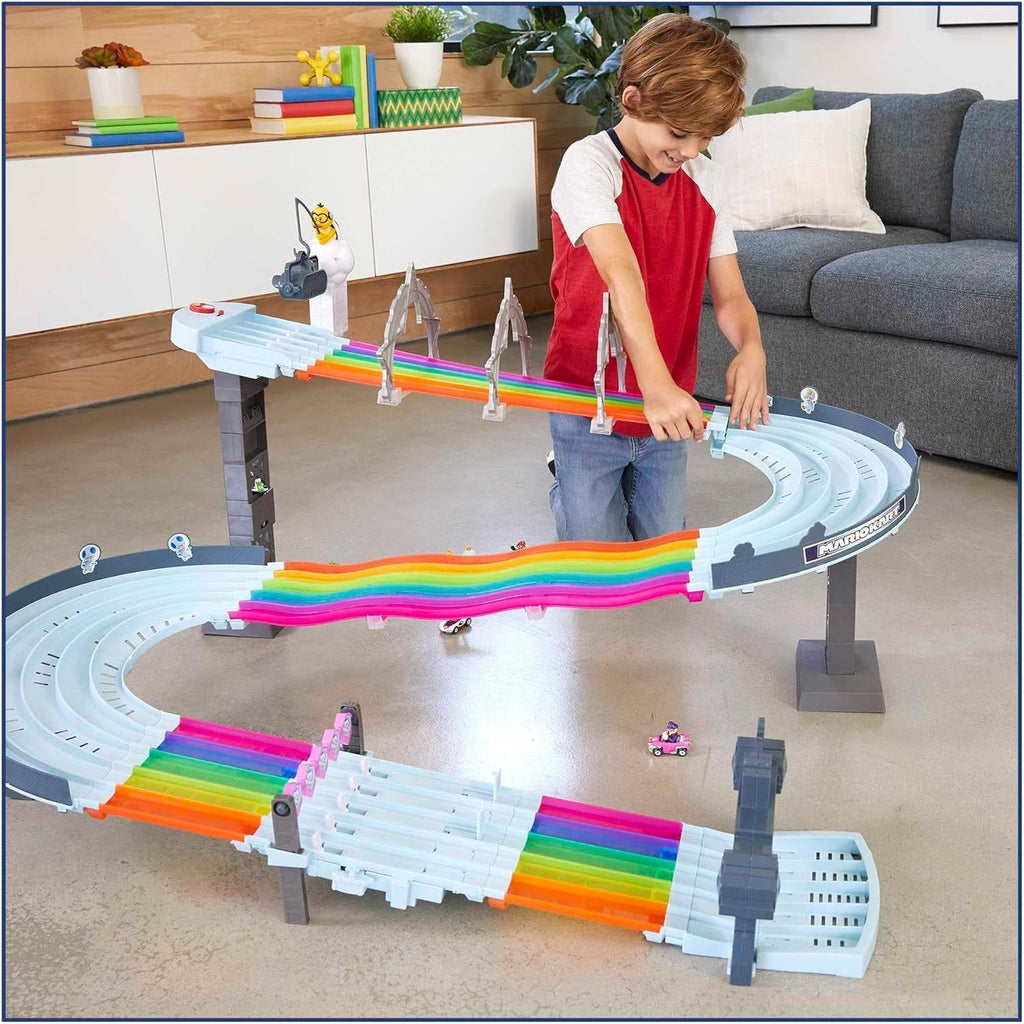 Hot Wheels Mario Kart: Rainbow Road Track Set
