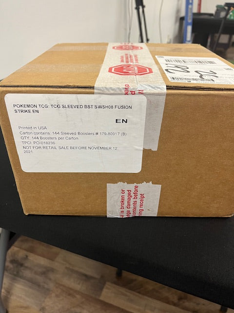 Fusion Strike Sleeved Booster Case - SWSH08: Fusion Strike (SWSH08)