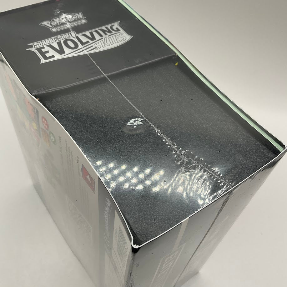 Pokemon: Sword & Shield Evolving Skies Elite Trainer Box [Silberne Edition] #2 *Zustand siehe Bilder*