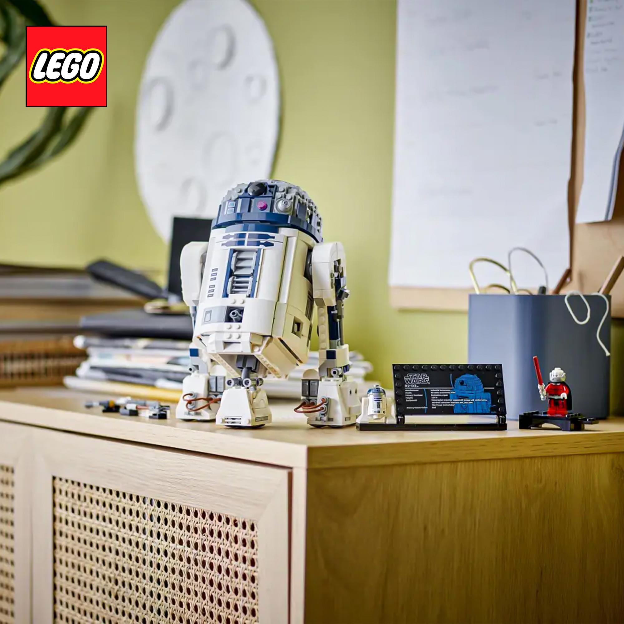Star Wars LEGO 75379 R2-D2 1050-Piece Building Set