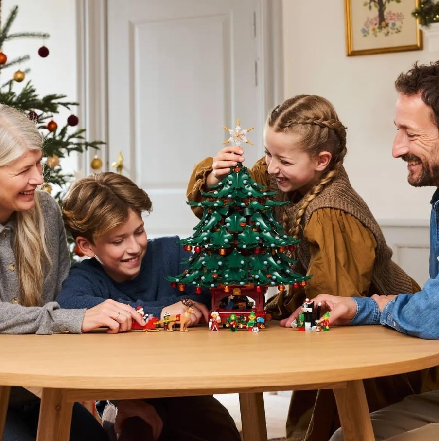 LEGO: Holidays [Family Christmas Tree Decoration #41843]