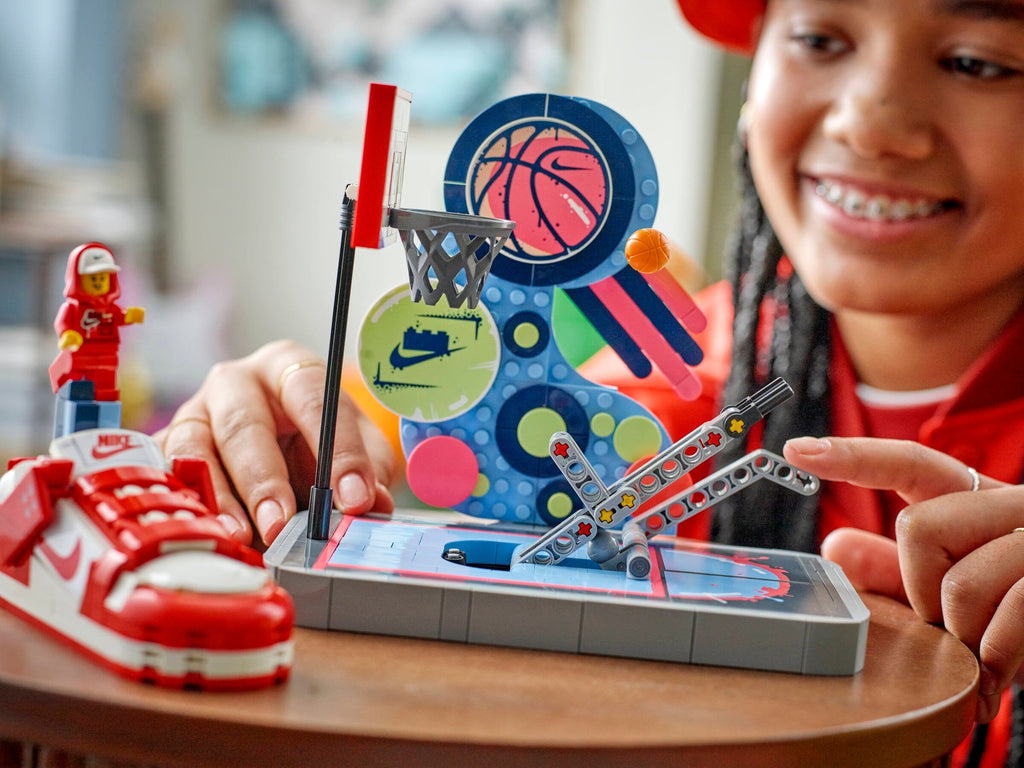 LEGO: Nike Dunk Trickshot - 43021 [LEGO, #43021]
