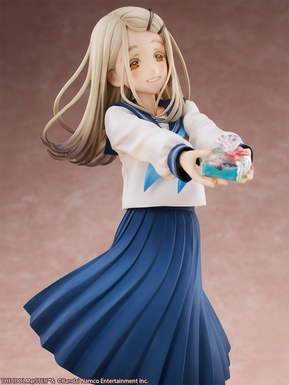 NEONMAX Gakuen iDOLM@STER Hiro Shinosawa Happy Millefeuille Ver. 1/7 Figure