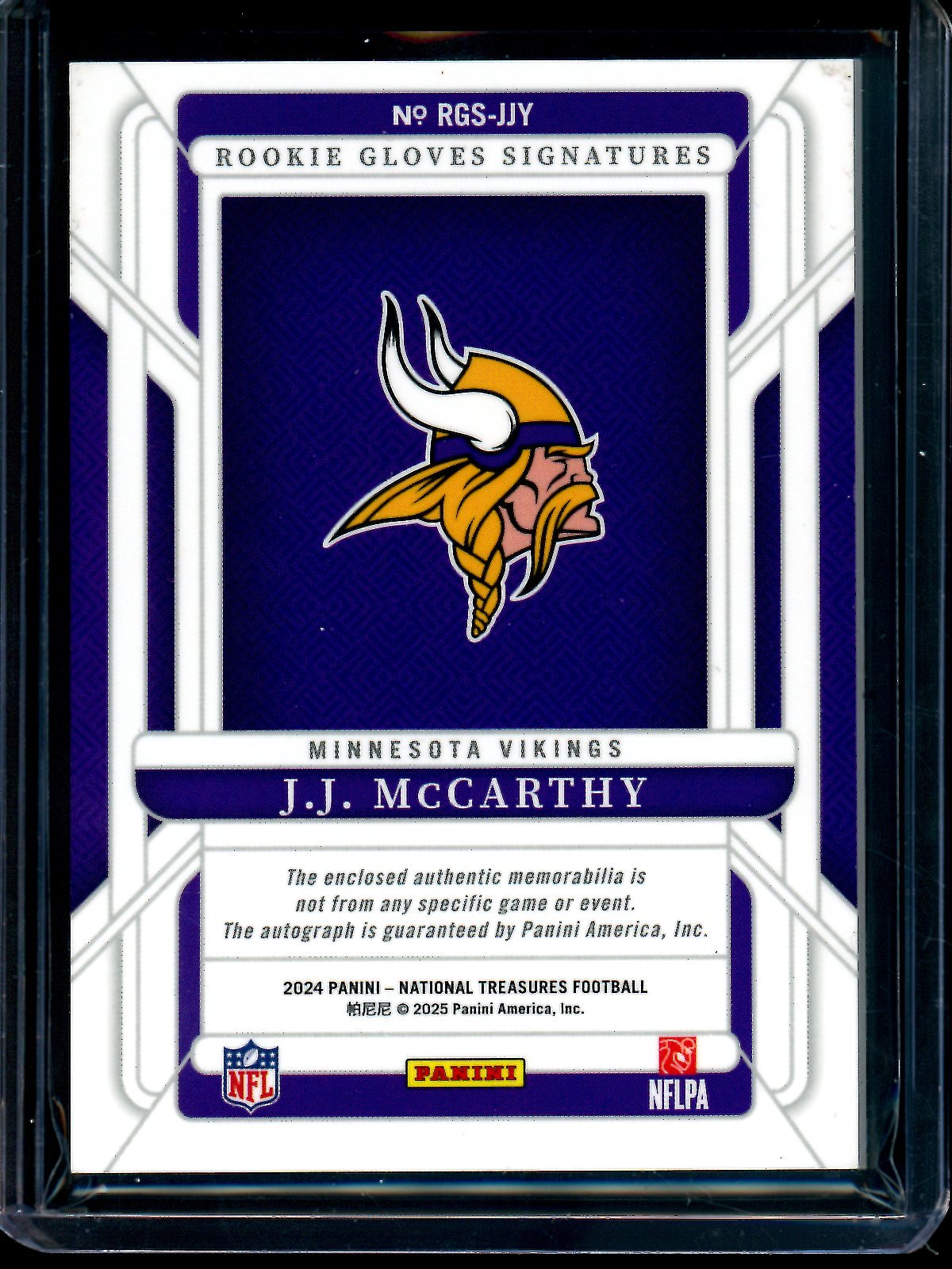 2024 Panini National Treasures JJ McCarthy Rookie Glove Signatures /25 Vikings