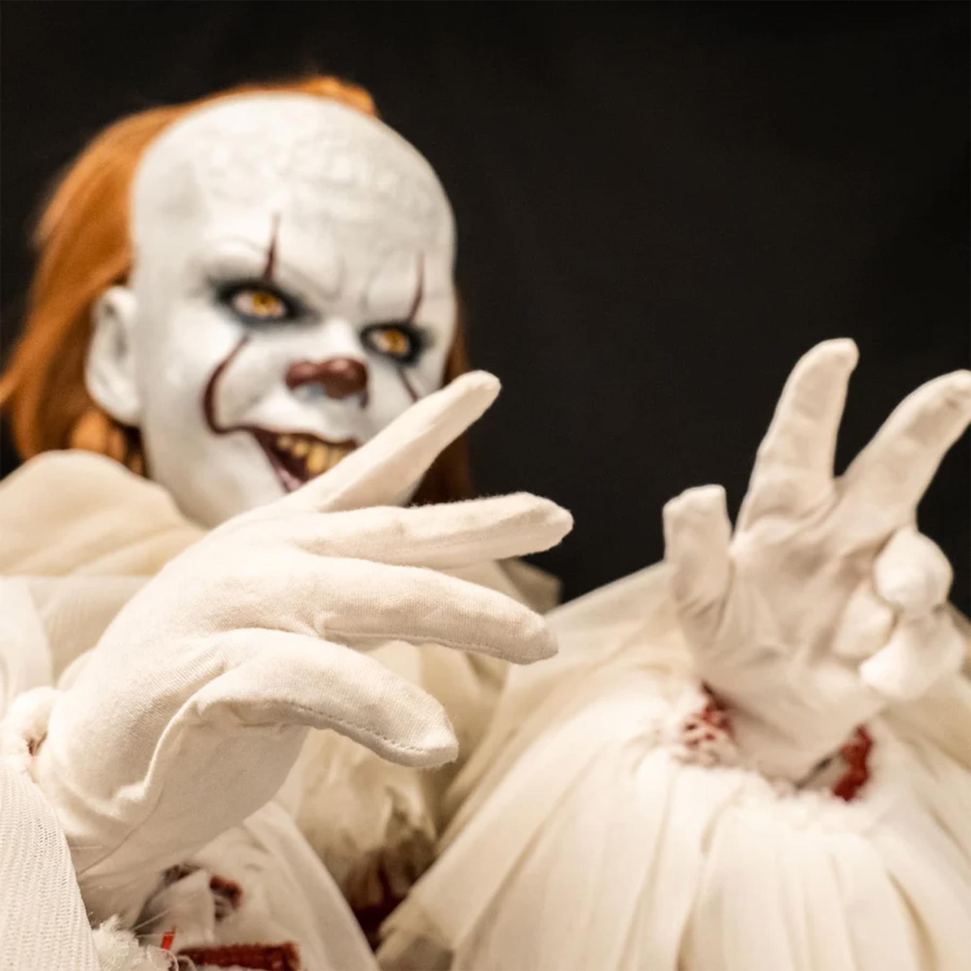 IT (2017) Premium Scale 50 Inch Pennywise Doll