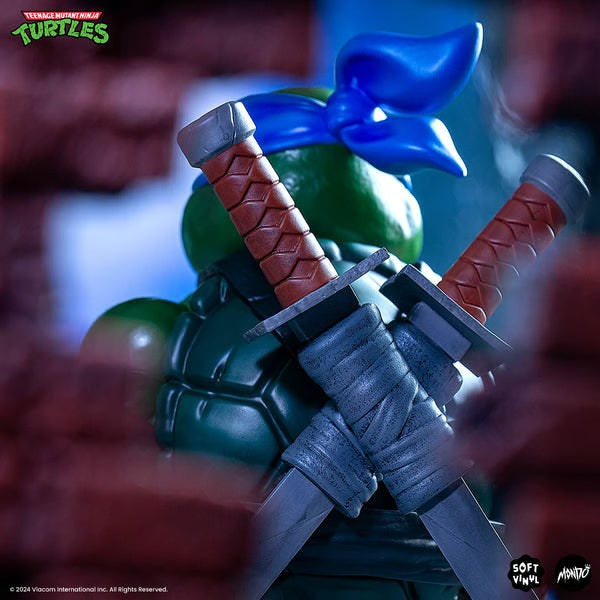 Teenage Mutant Ninja Turtles: Leonardo Soft Vinyl Figure