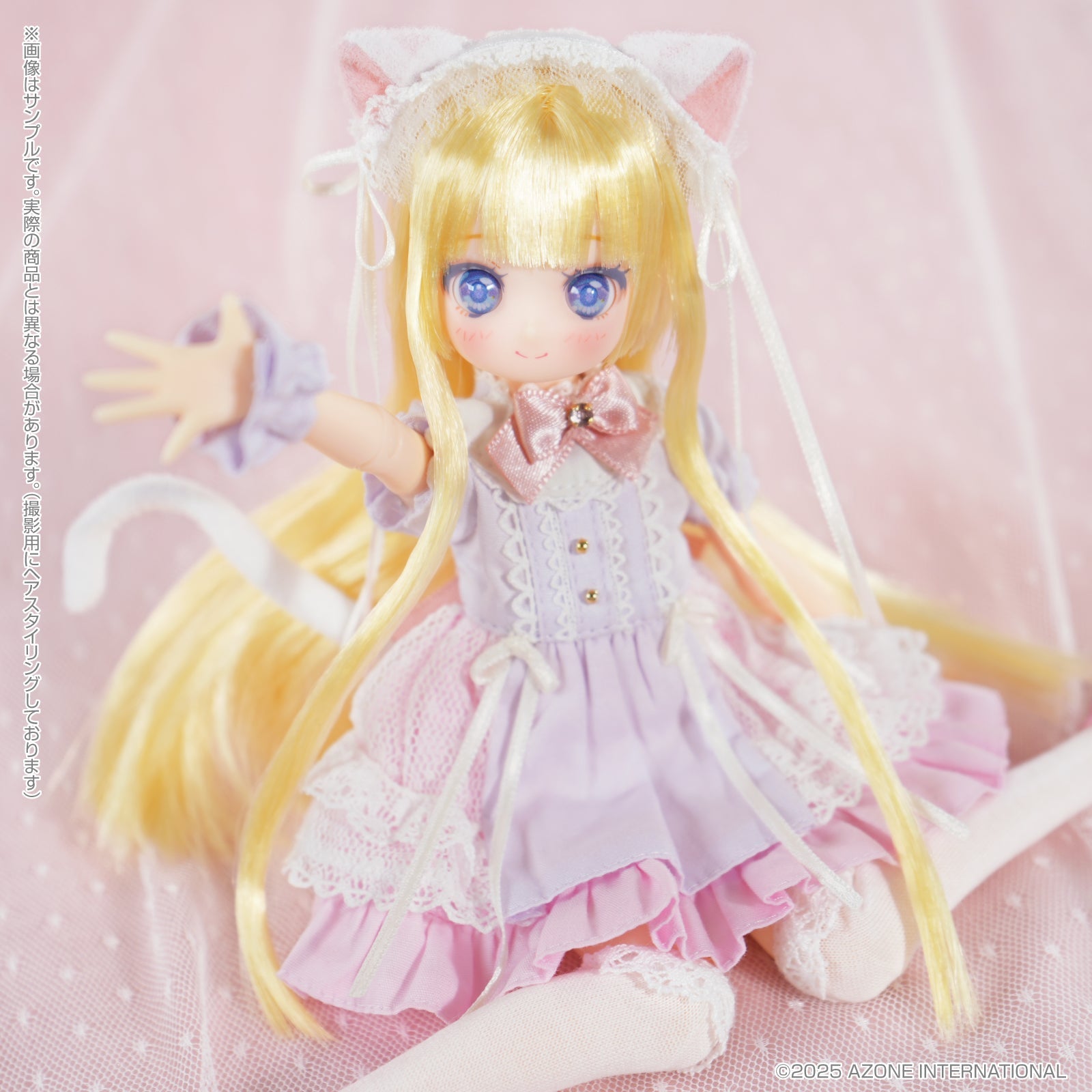 Azone Colorful Dreamin' Mebae A Gift from M.K. White Cat ver. Doll JAPAN