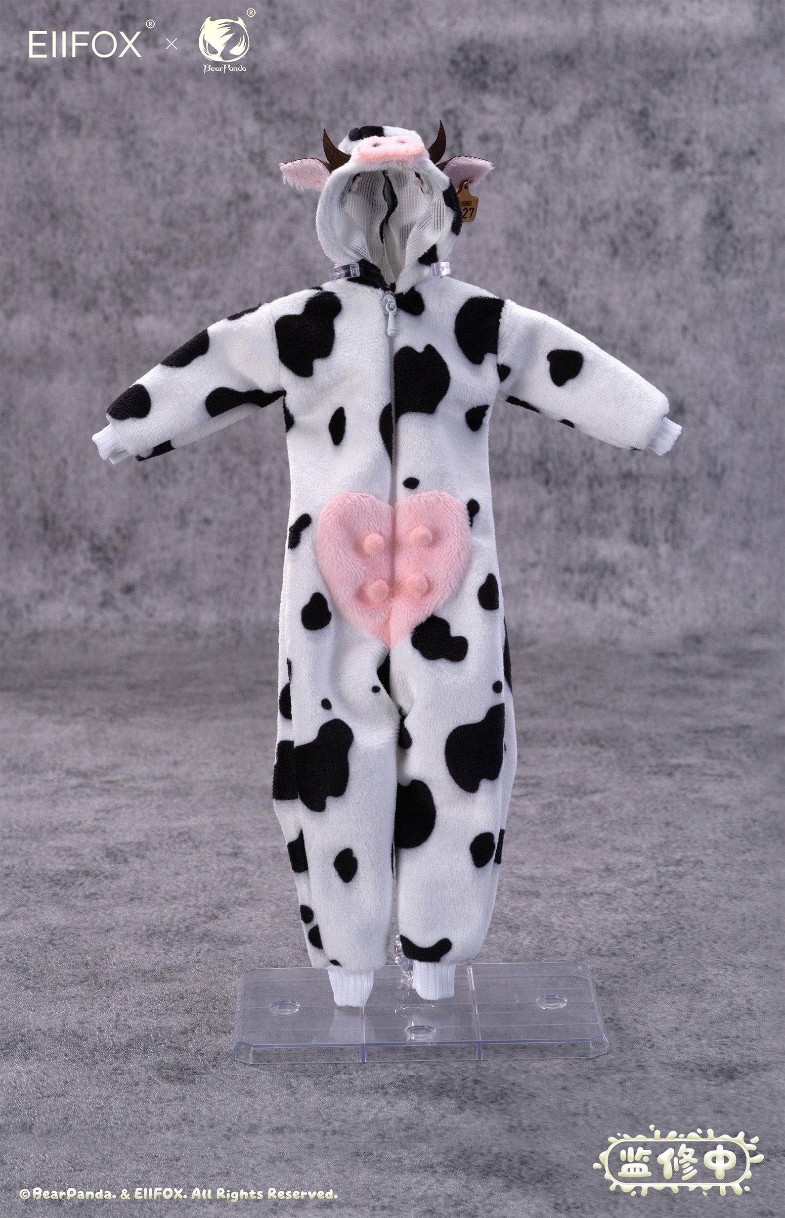 BearPanda x EIIFOX MOMO Cow Ver. 1/8 Action Figure JAPAN OFFICIAL