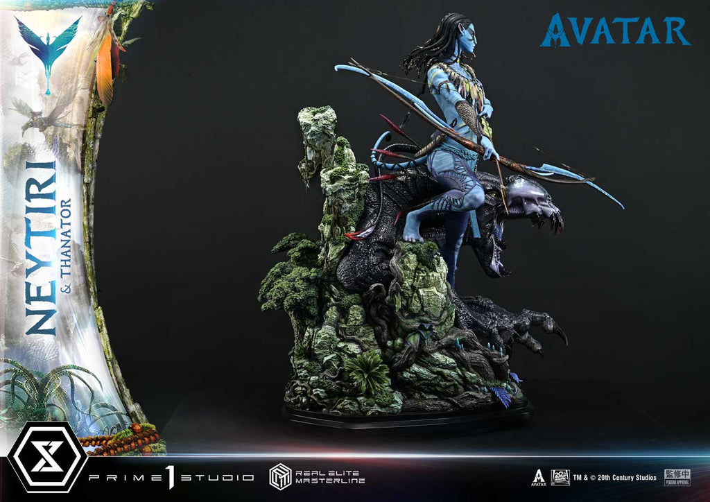 Real Elite Masterline Avatar (Film) Neytiri &amp; Thanator Avatar Legacy Collection