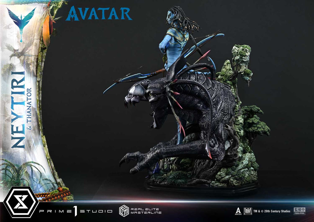 Real Elite Masterline Avatar (Film) Neytiri &amp; Thanator Avatar Legacy Collection